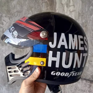 M30 Helmet James Hunt Edition